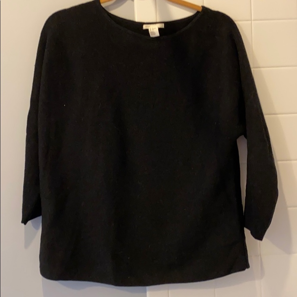 H&M basic black sweater